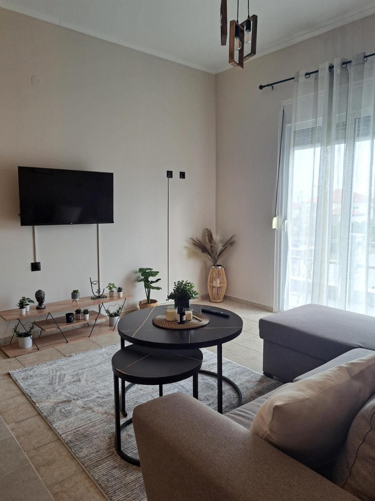 Pnoe Apartments Káto Loutrákion Esterno foto